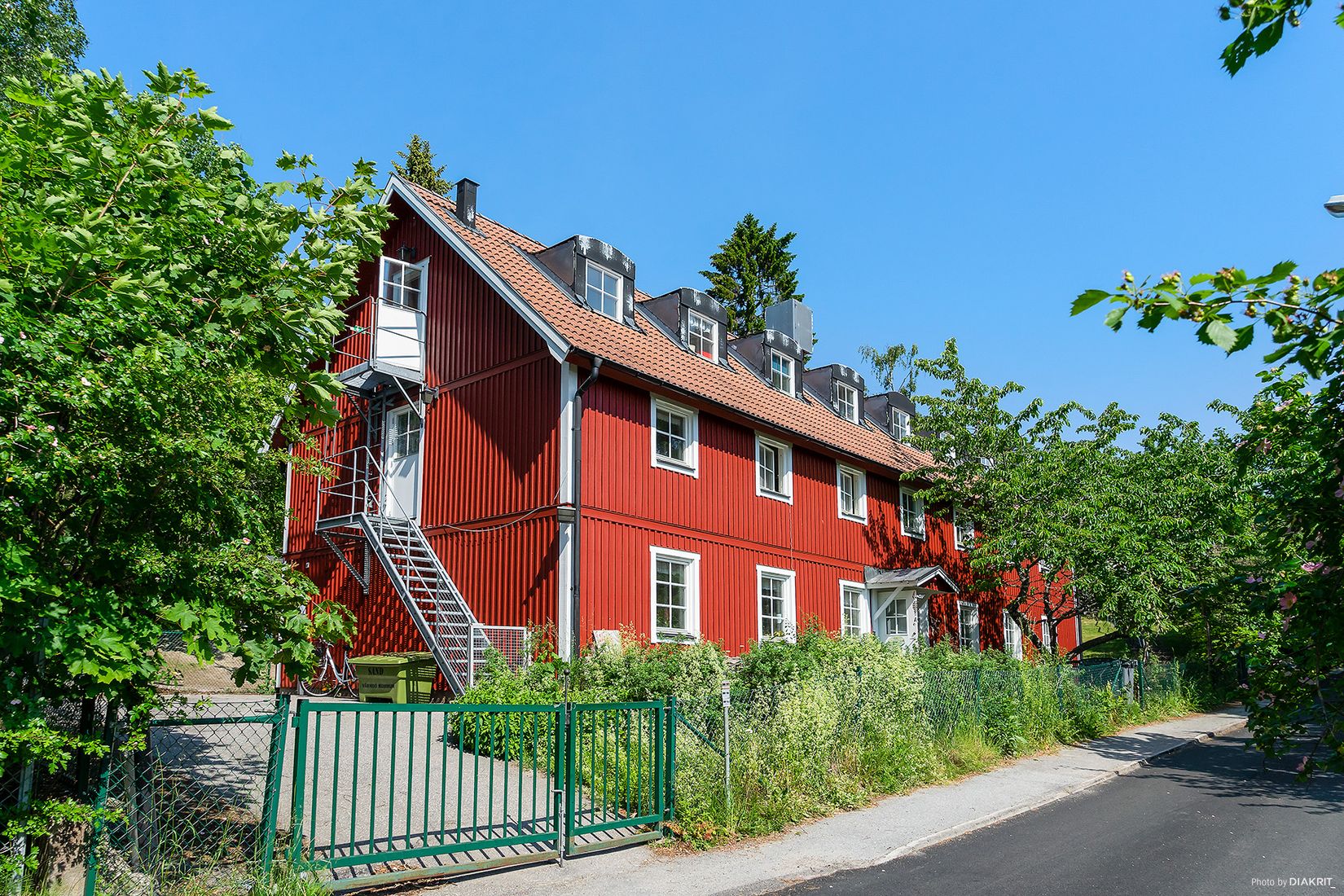 Bostadsrätt, Radhus, Plåtslagarvägen 4, Mörtnäs, Värmdö