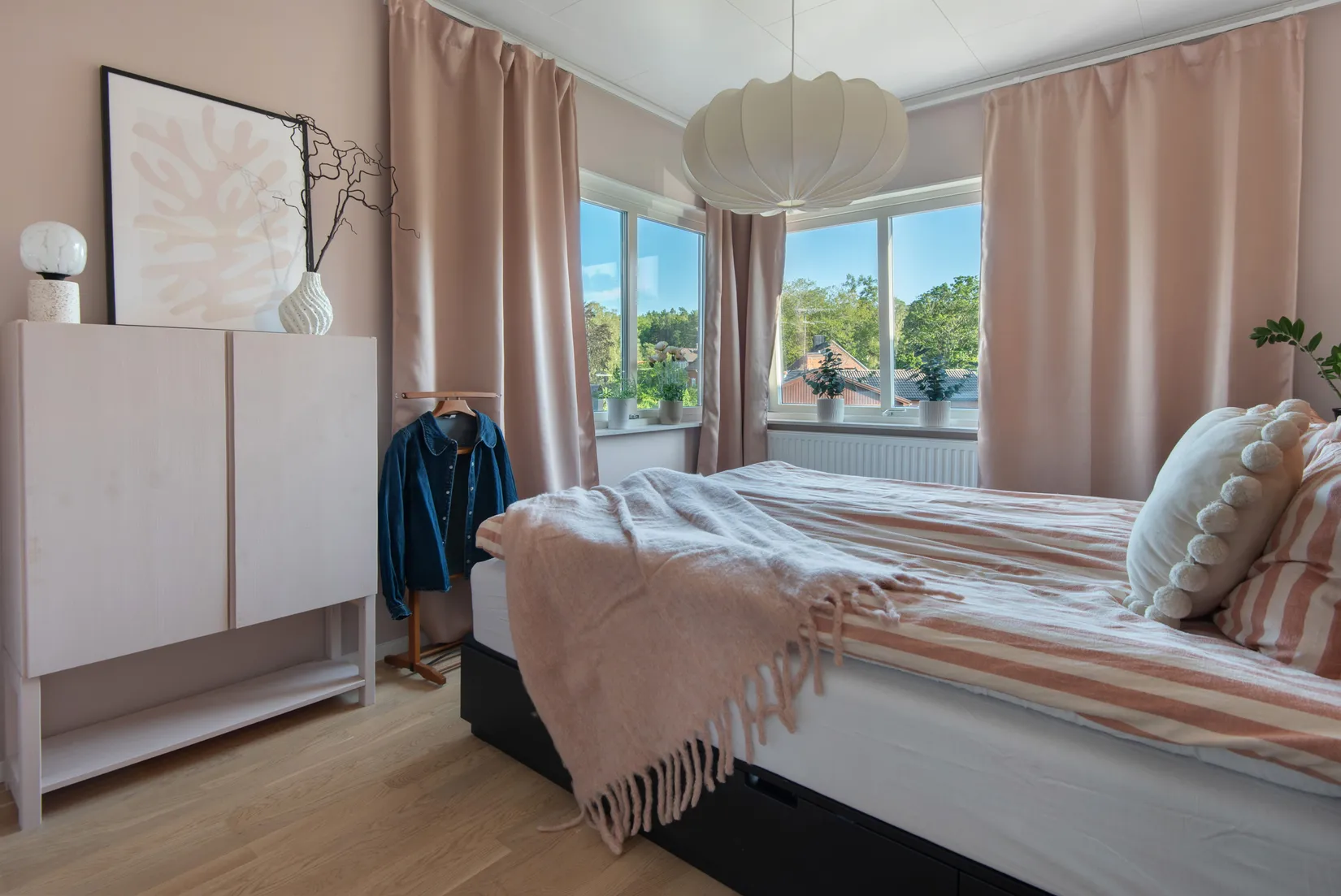 Radhus, Plåtslagarvägen 4, Mörtnäs, Värmdö