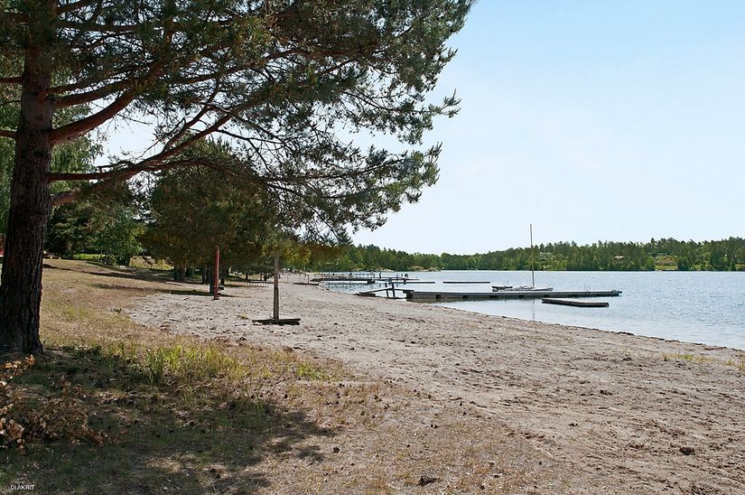 Bostadsrätt, Radhus, Plåtslagarvägen 4, Mörtnäs, Värmdö