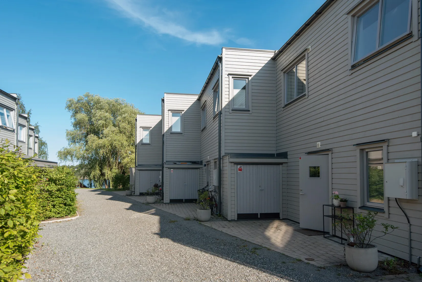 Radhus, Plåtslagarvägen 4, Mörtnäs, Värmdö