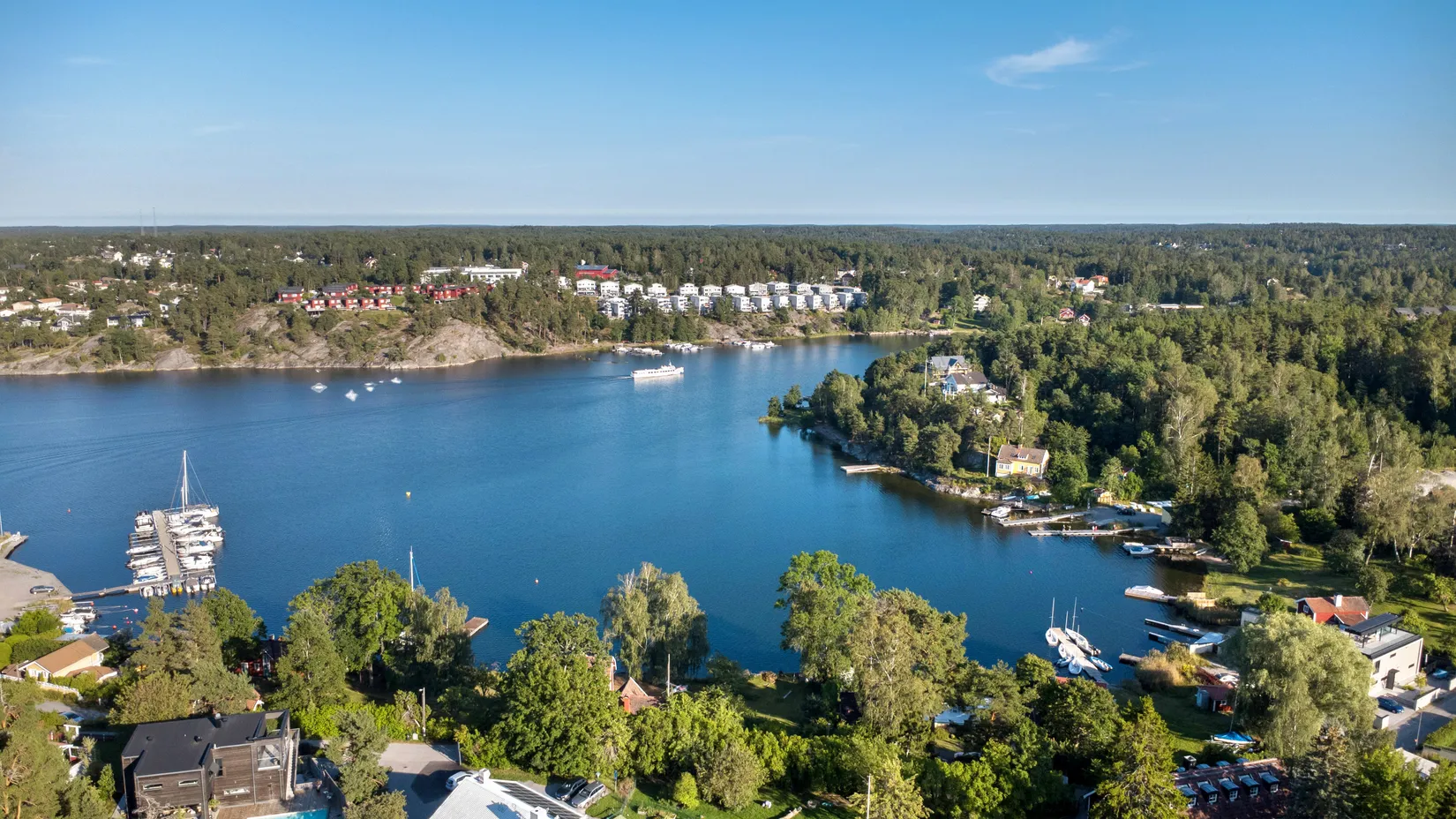 Bostadsrätt, Radhus, Plåtslagarvägen 4, Mörtnäs, Värmdö