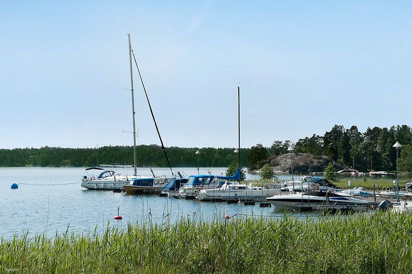 Bostadsrätt, Radhus, Plåtslagarvägen 4, Mörtnäs, Värmdö