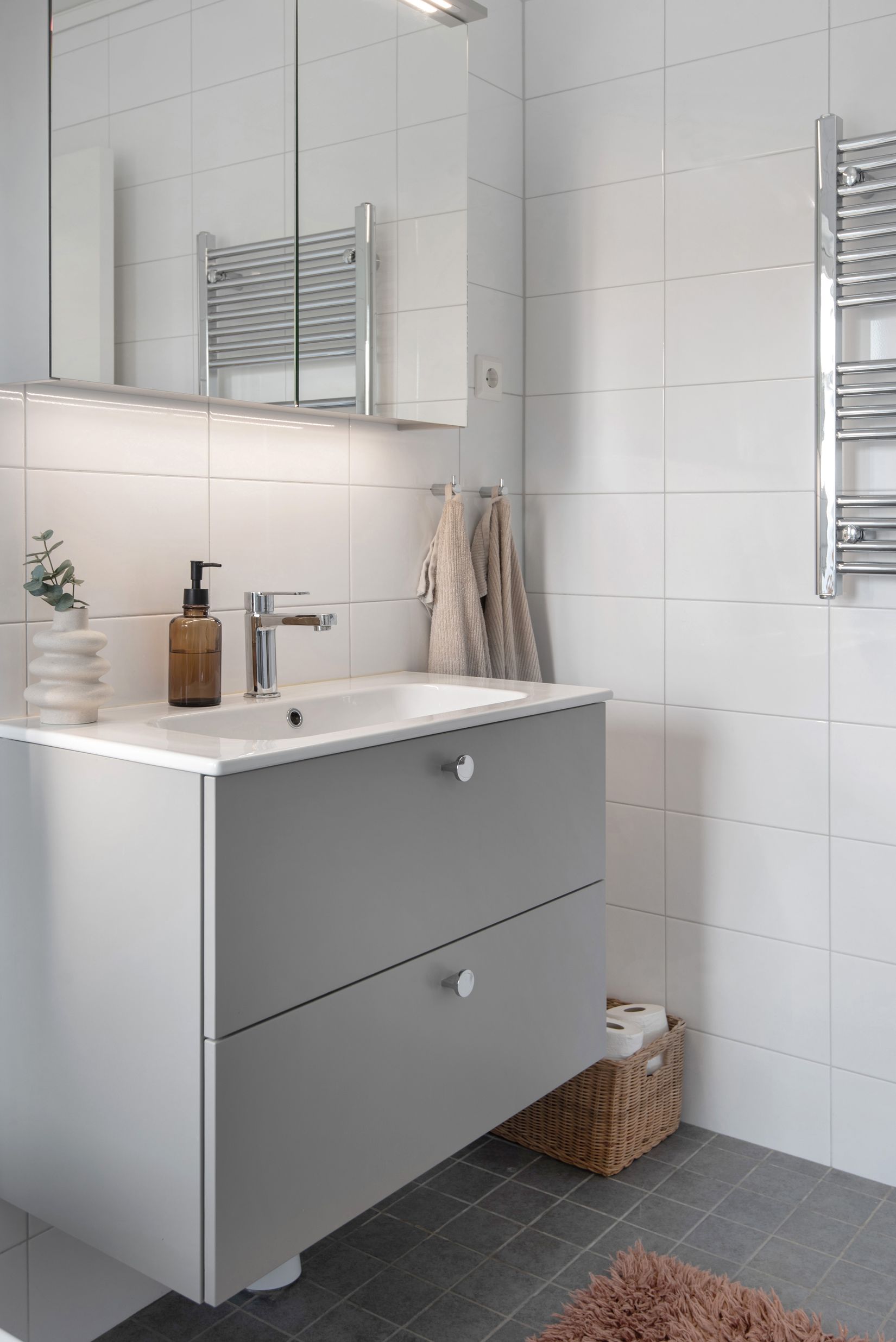 Bostadsrätt, Radhus, Plåtslagarvägen 4, Mörtnäs, Värmdö