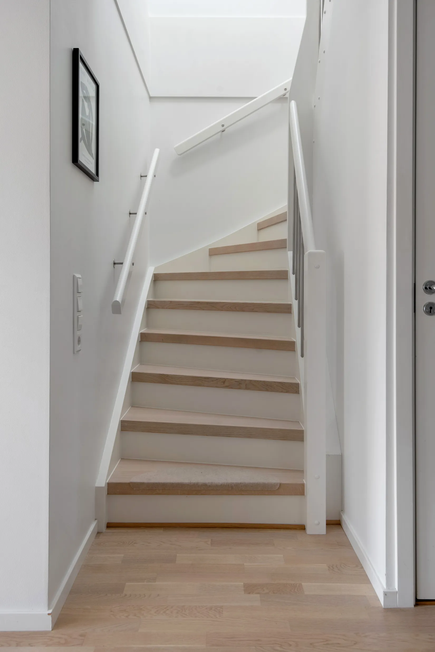 Radhus, Plåtslagarvägen 4, Mörtnäs, Värmdö