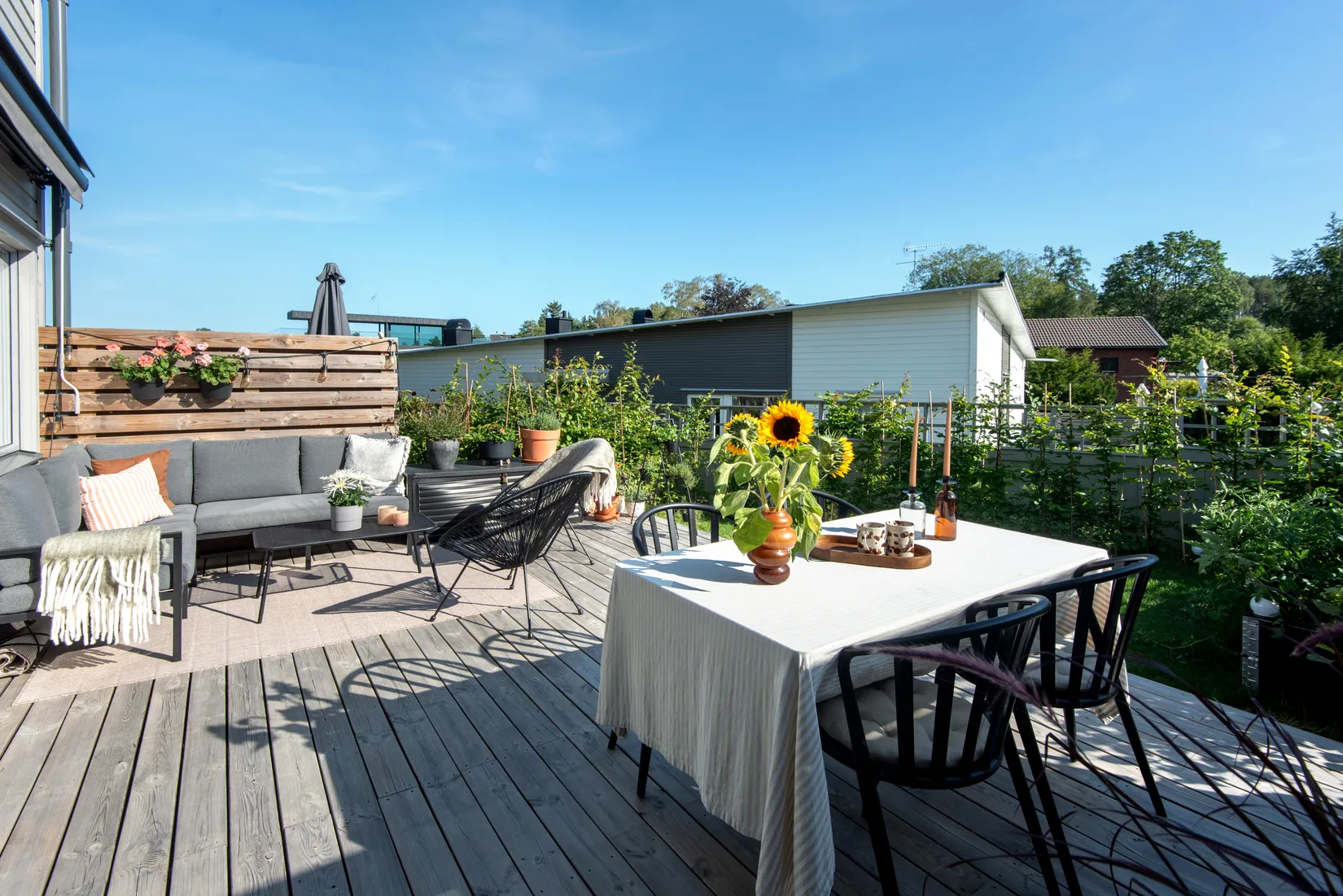 Radhus, Plåtslagarvägen 4, Mörtnäs, Värmdö