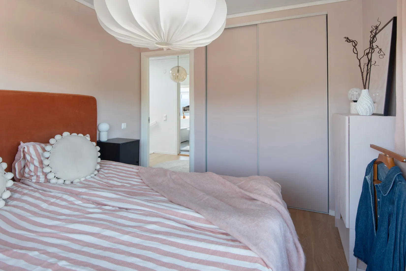 Radhus, Plåtslagarvägen 4, Mörtnäs, Värmdö