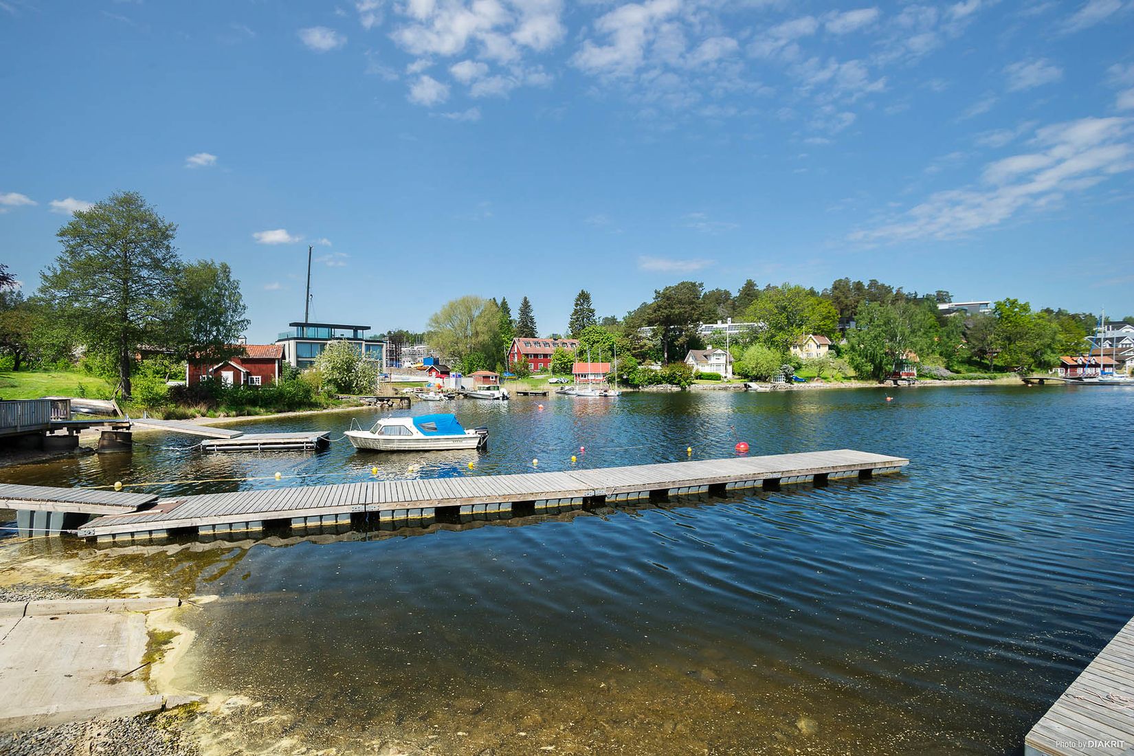 Bostadsrätt, Radhus, Plåtslagarvägen 4, Mörtnäs, Värmdö