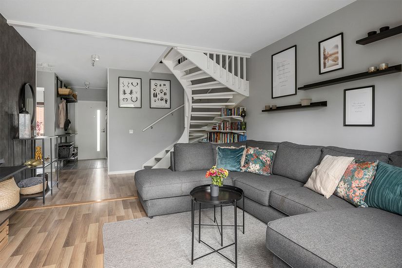 Radhus, Vangsbyvägen 86, Vänge, Uppsala