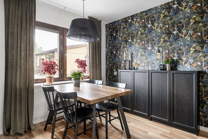 Radhus, Vangsbyvägen 86, Vänge, Uppsala