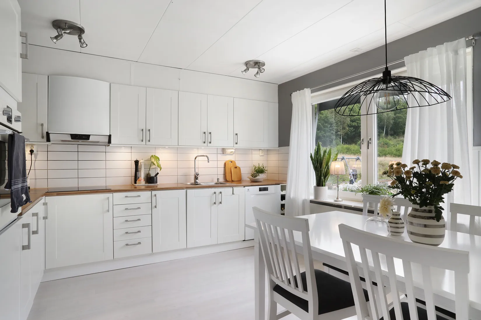 Bostadsrätt, Radhus, Midnattsvägen 17, Kurveröd, Uddevalla