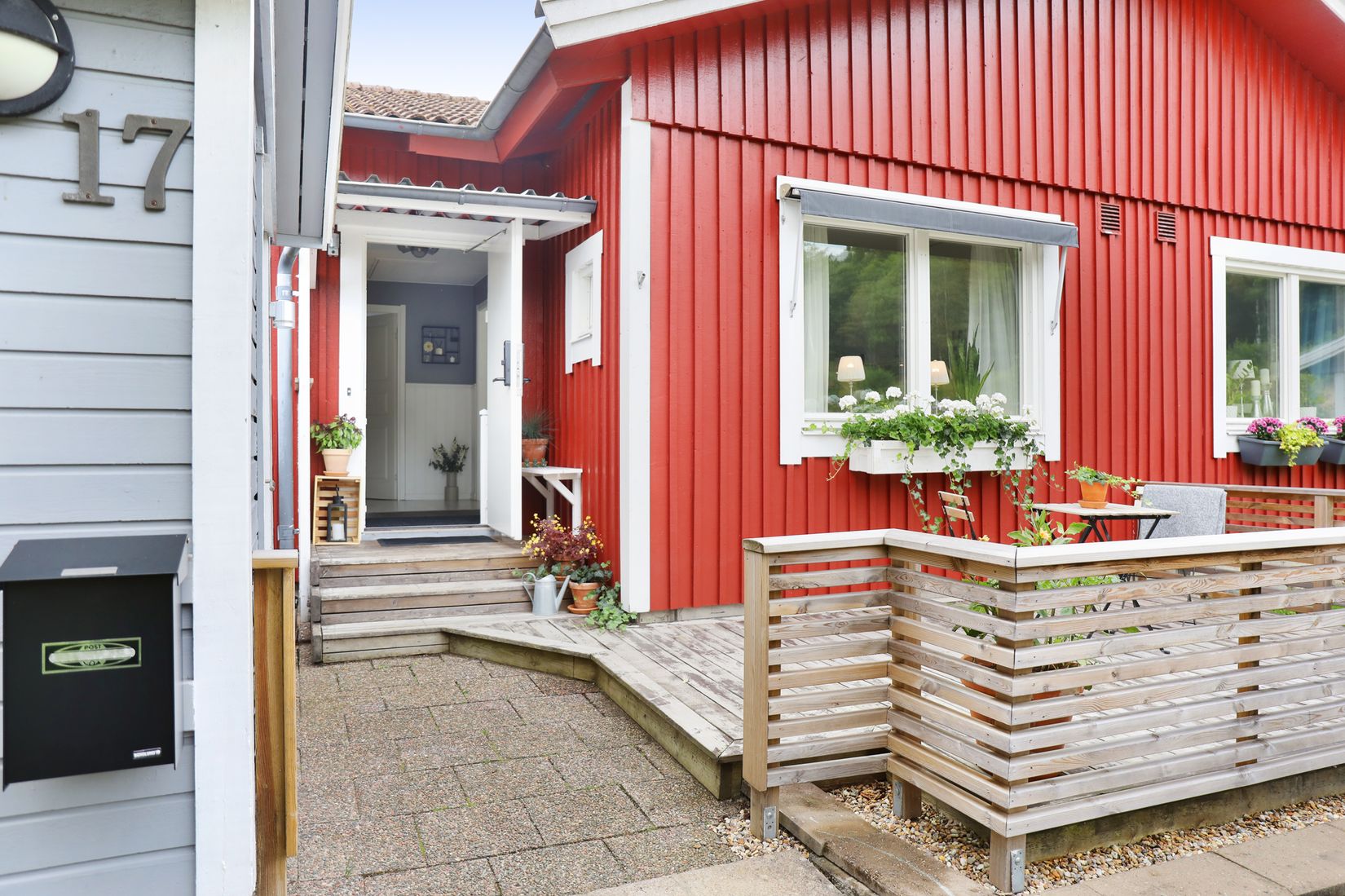 Bostadsrätt, Radhus, Midnattsvägen 17, Kurveröd, Uddevalla
