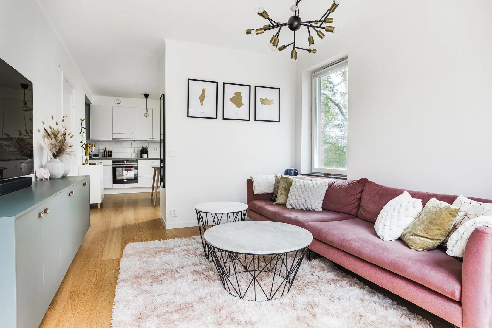 Bostadsrätt, Radhus, Rådans gårdsväg 60, Silverdal, Sollentuna