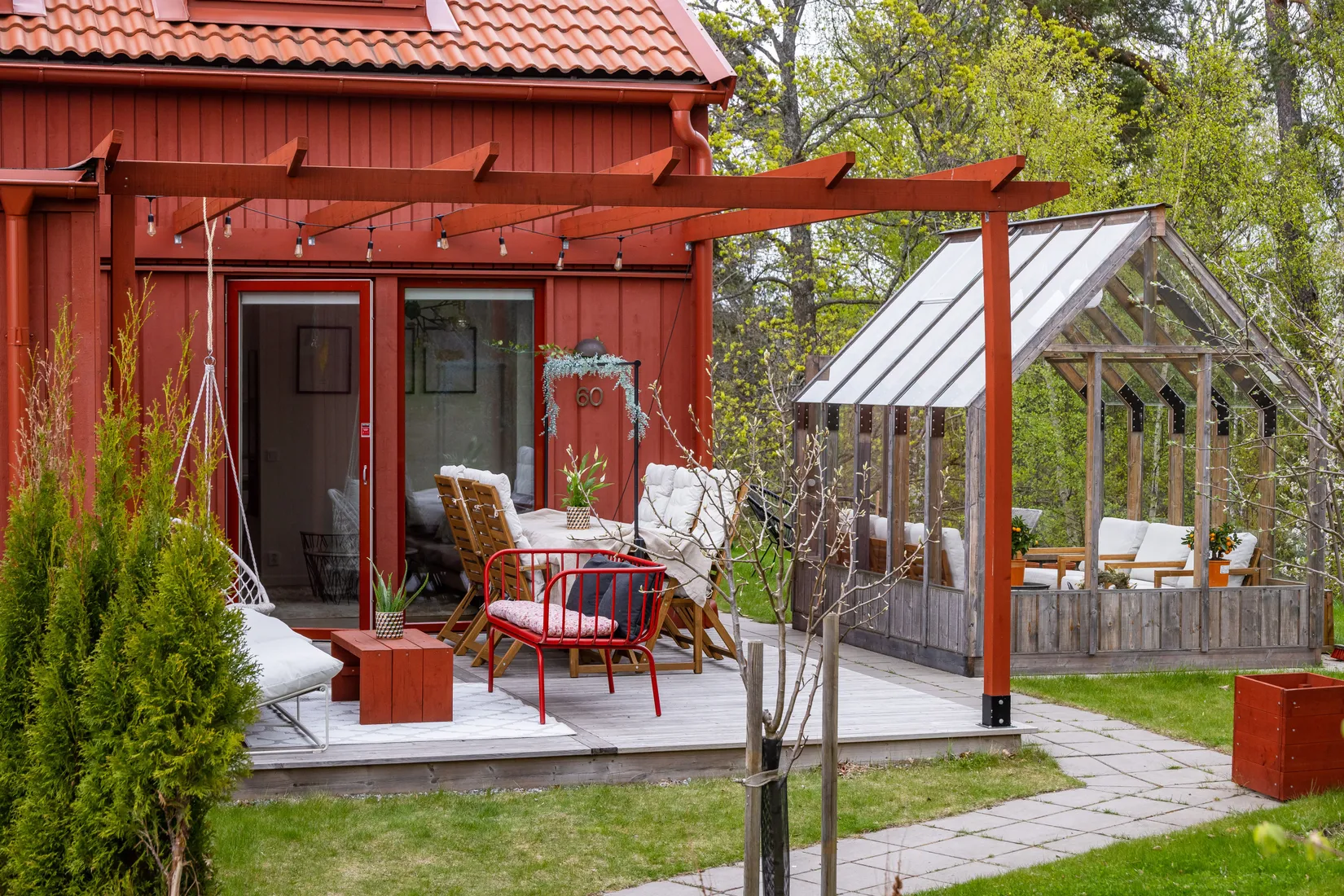 Bostadsrätt, Radhus, Rådans gårdsväg 60, Silverdal, Sollentuna