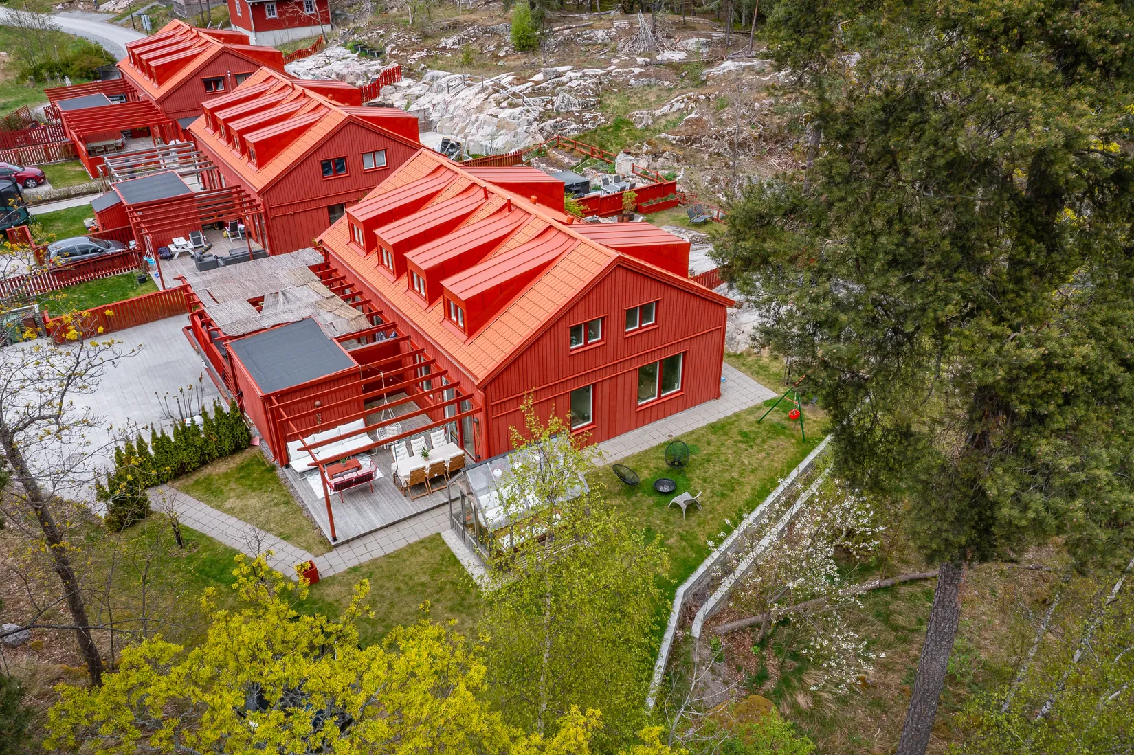 Bostadsrätt, Radhus, Rådans gårdsväg 60, Silverdal, Sollentuna