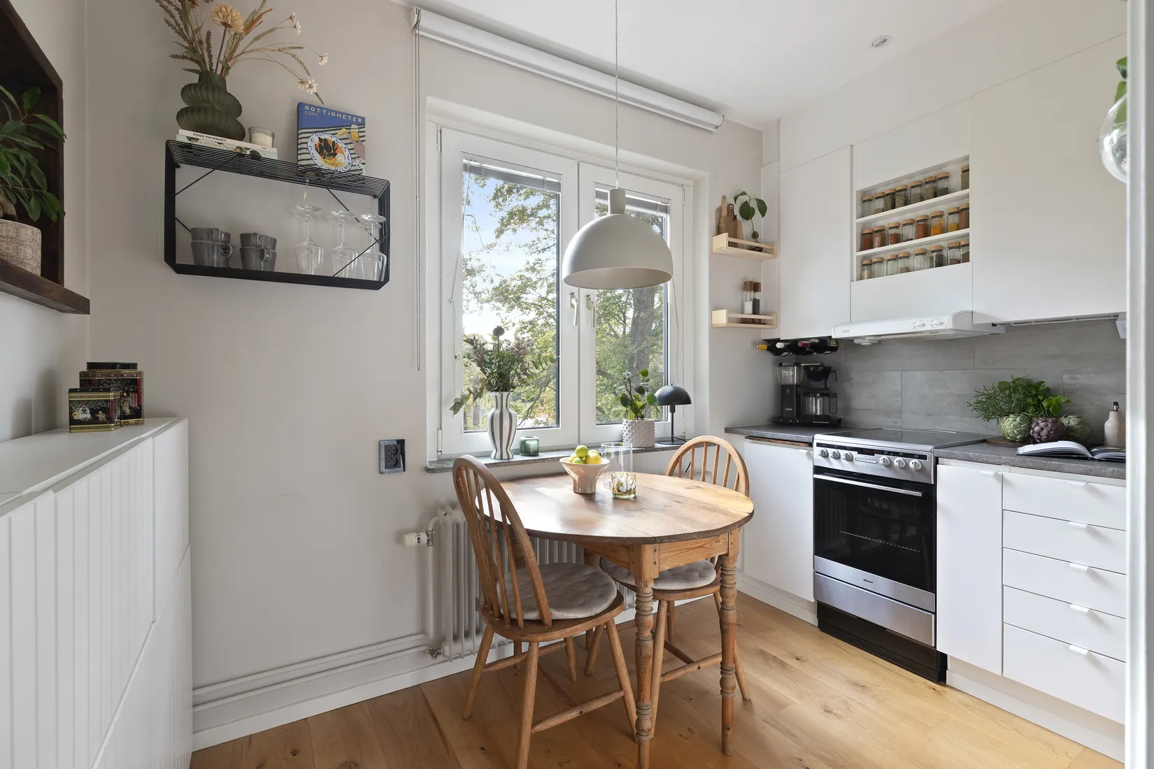 Bostadsrätt, Spångavägen 56, vån 2/2, Riksby, Stockholm