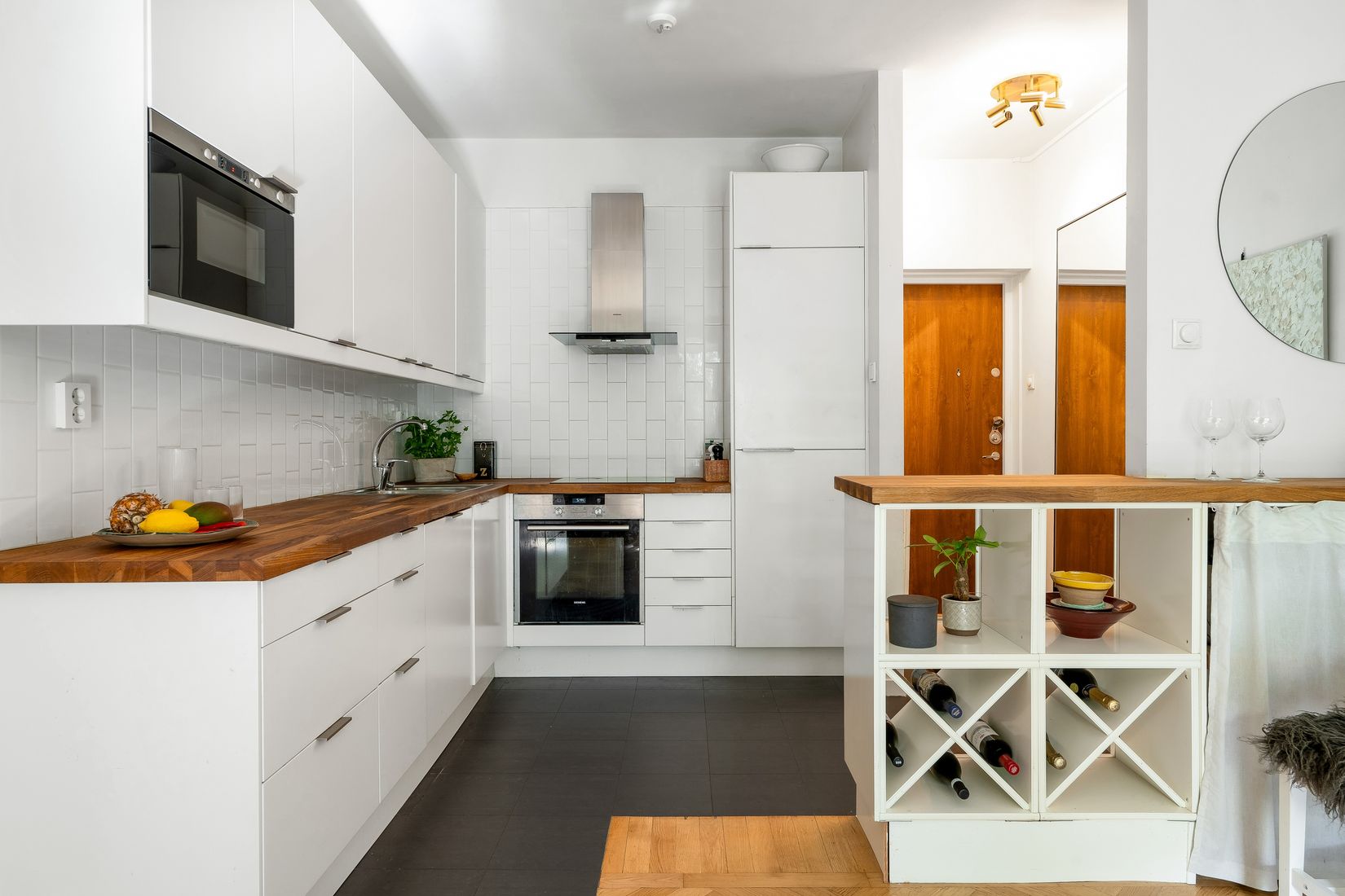 Bostadsrätt, Sandhamnsgatan 13, 1 tr, Gärdet, Stockholm