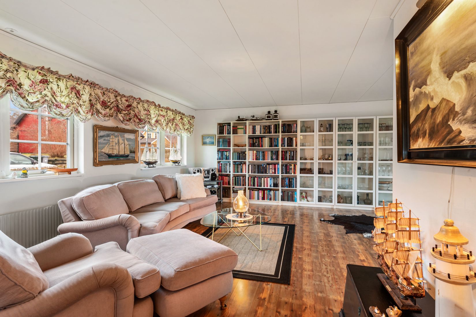 Villa, Kanalvägen 4, Centrala Älmsta, Norrtälje