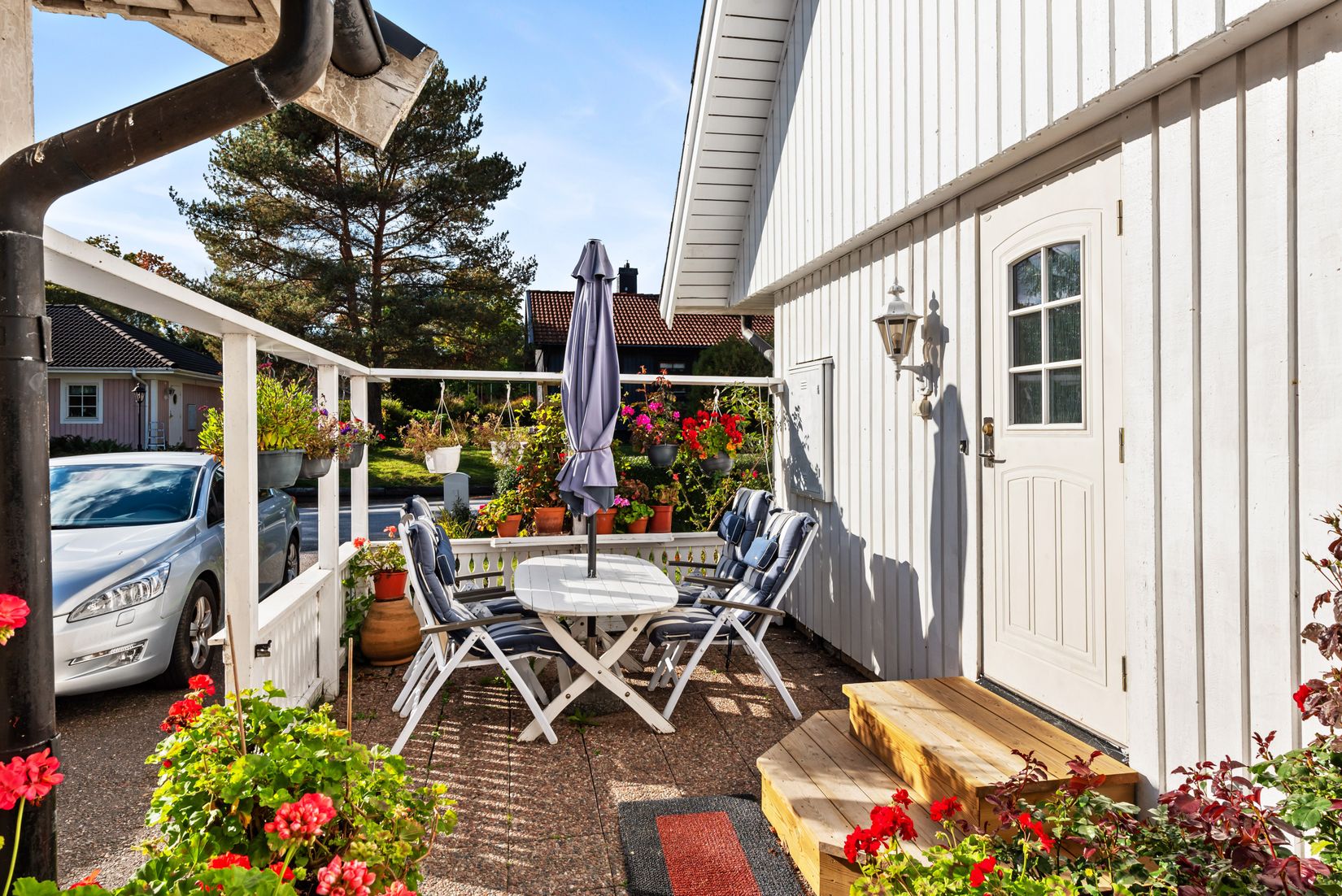 Villa, Kanalvägen 4, Centrala Älmsta, Norrtälje