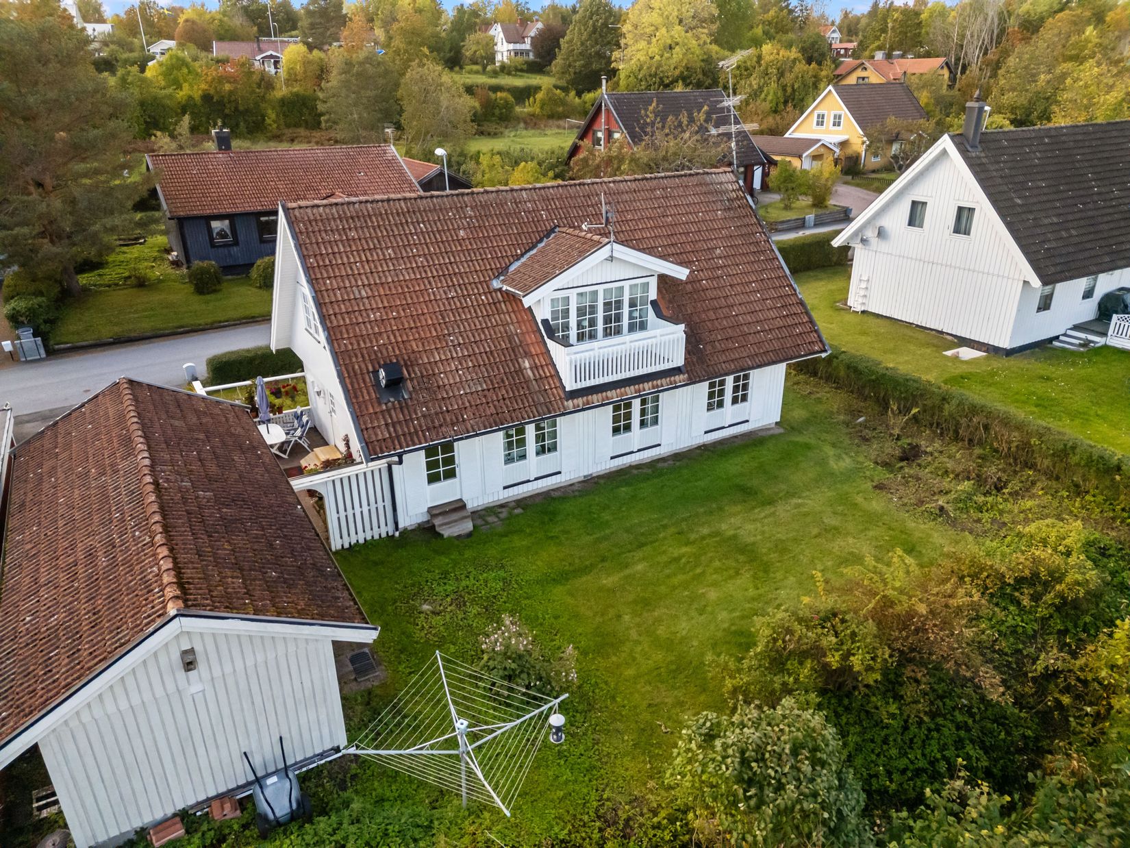 Villa, Kanalvägen 4, Centrala Älmsta, Norrtälje