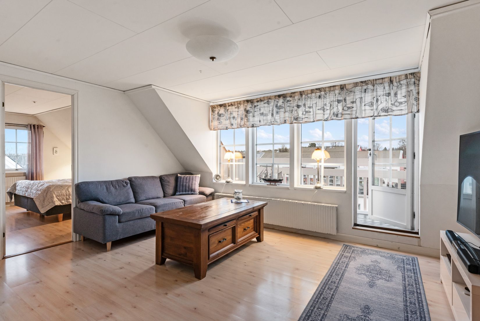 Villa, Kanalvägen 4, Centrala Älmsta, Norrtälje