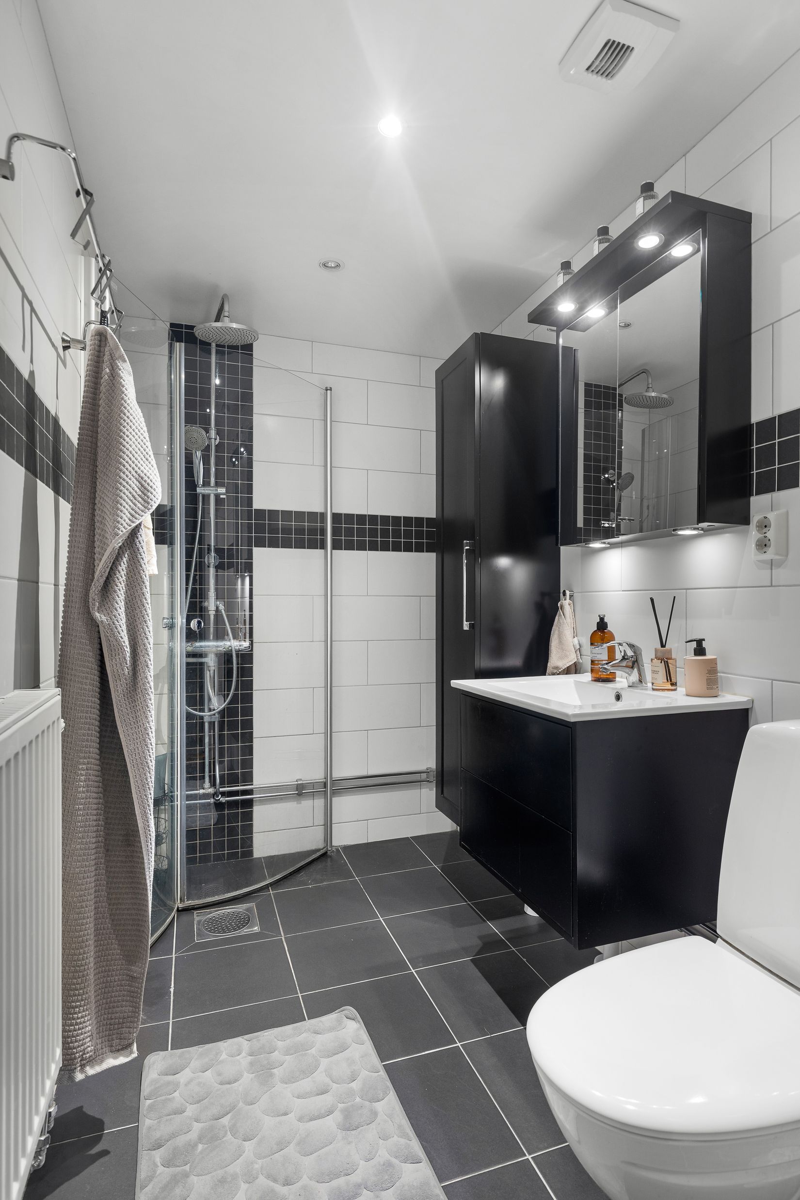 Bostadsrätt, Fabelvägen 9, Kallhäll, Järfälla