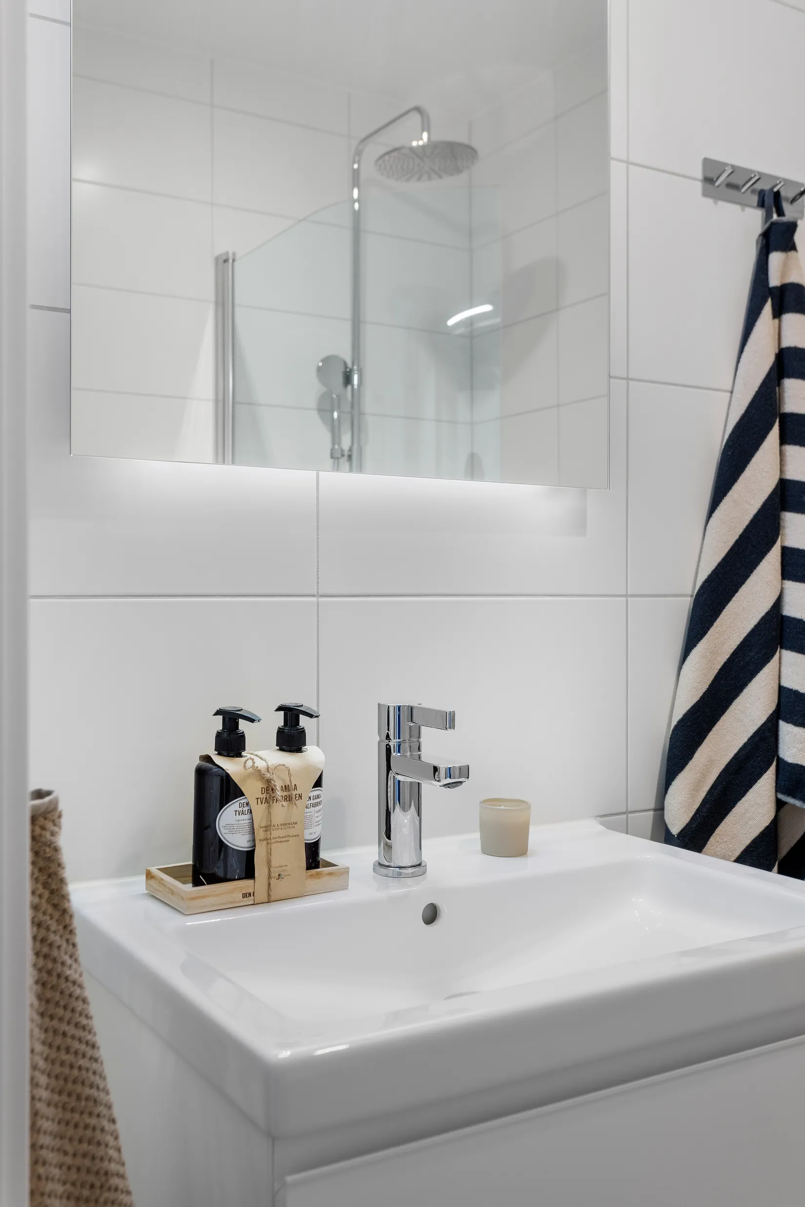 Äganderätt, Fabriksvägen 8, Bolinder Strand, Järfälla