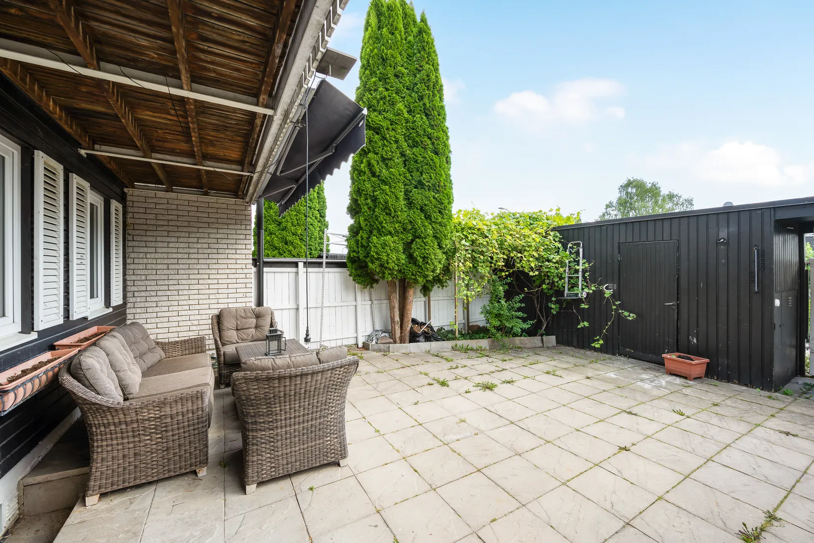 Radhus, Kaveldunsgränd 4, Hässelby, Stockholm