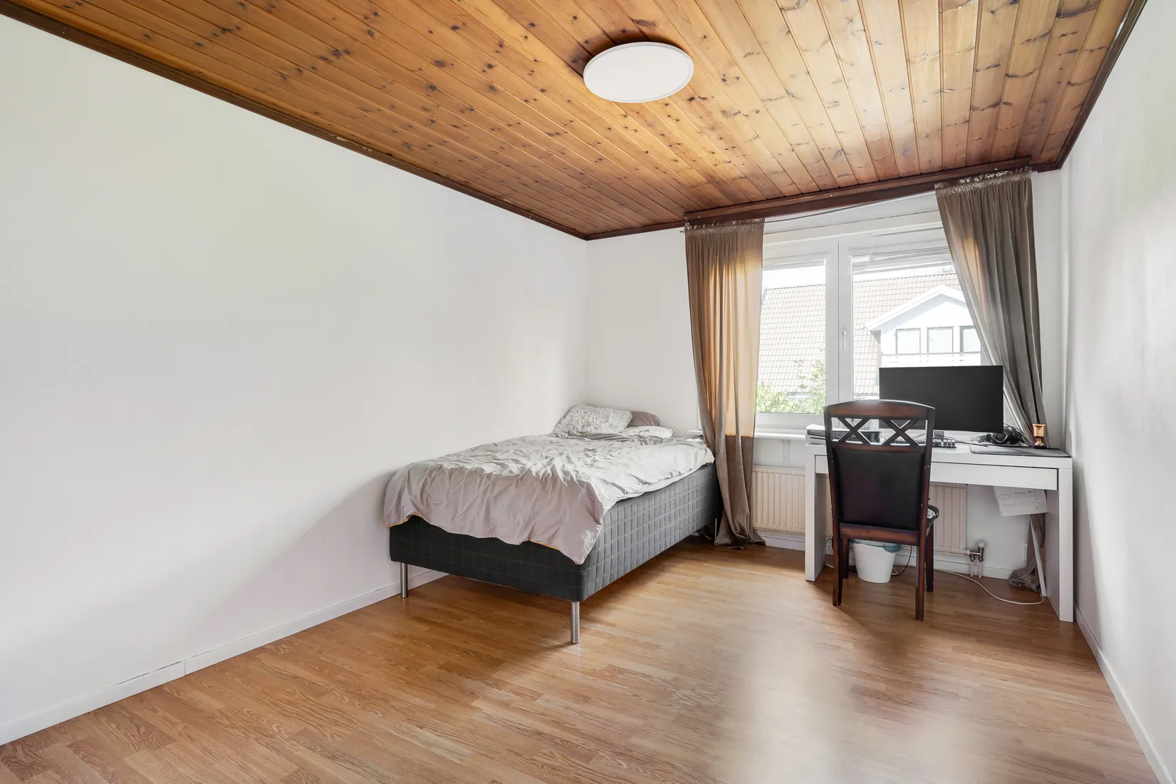 Radhus, Kaveldunsgränd 4, Hässelby, Stockholm