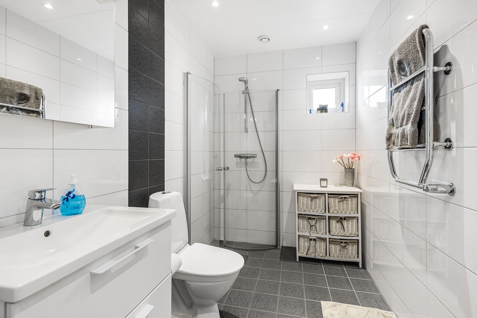 Villa, Ormbunksvägen 37, Enhammarshöjden, Strängnäs