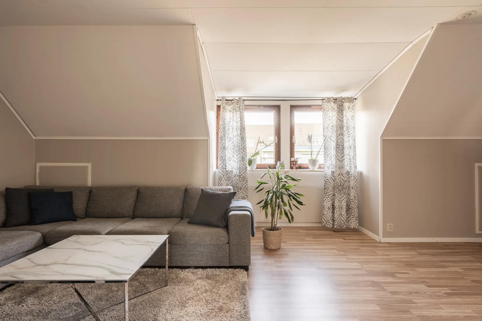Villa, Radhus, Tolvmansvägen 30, Brunflo, Östersund