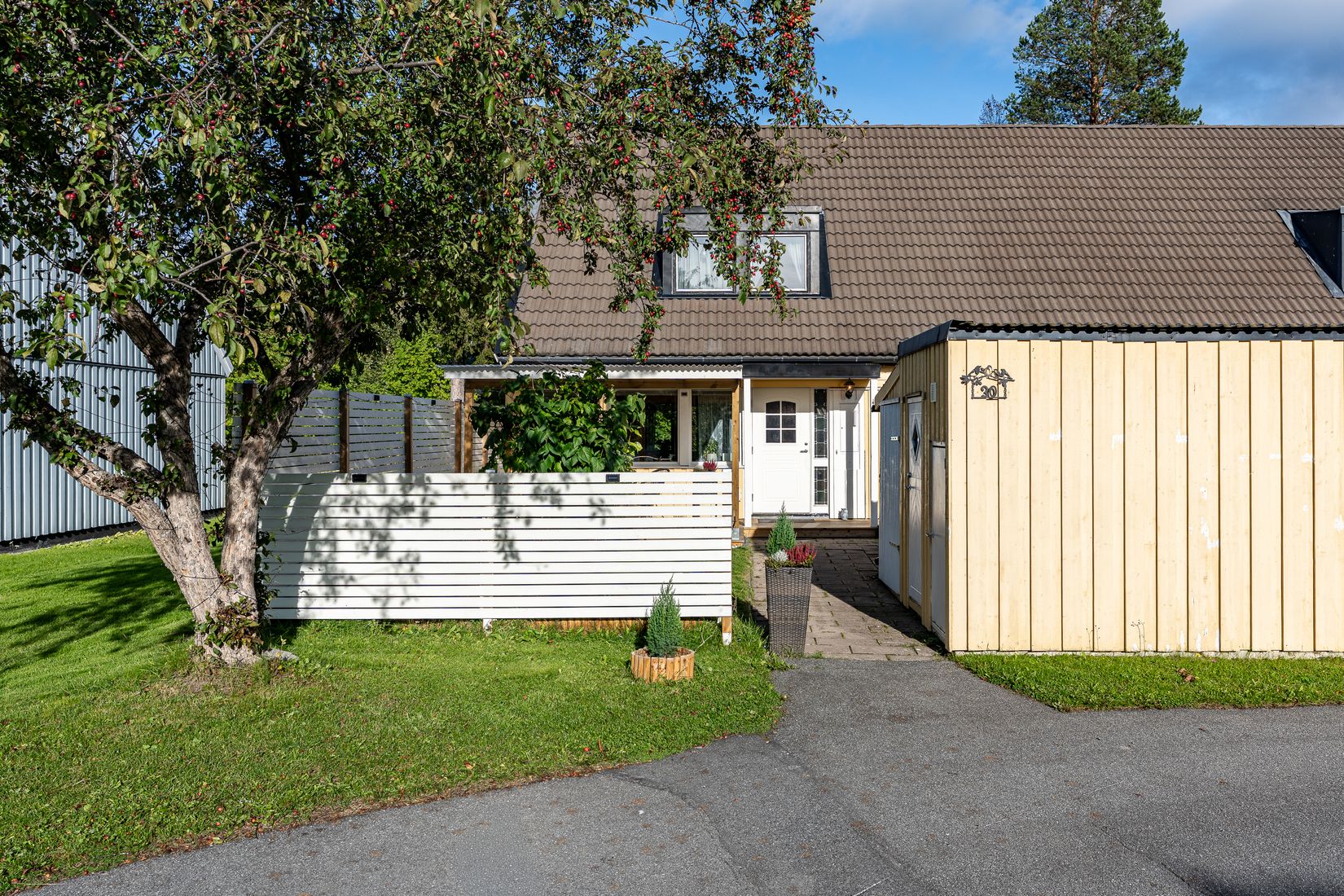 Villa, Radhus, Tolvmansvägen 30, Brunflo, Östersund