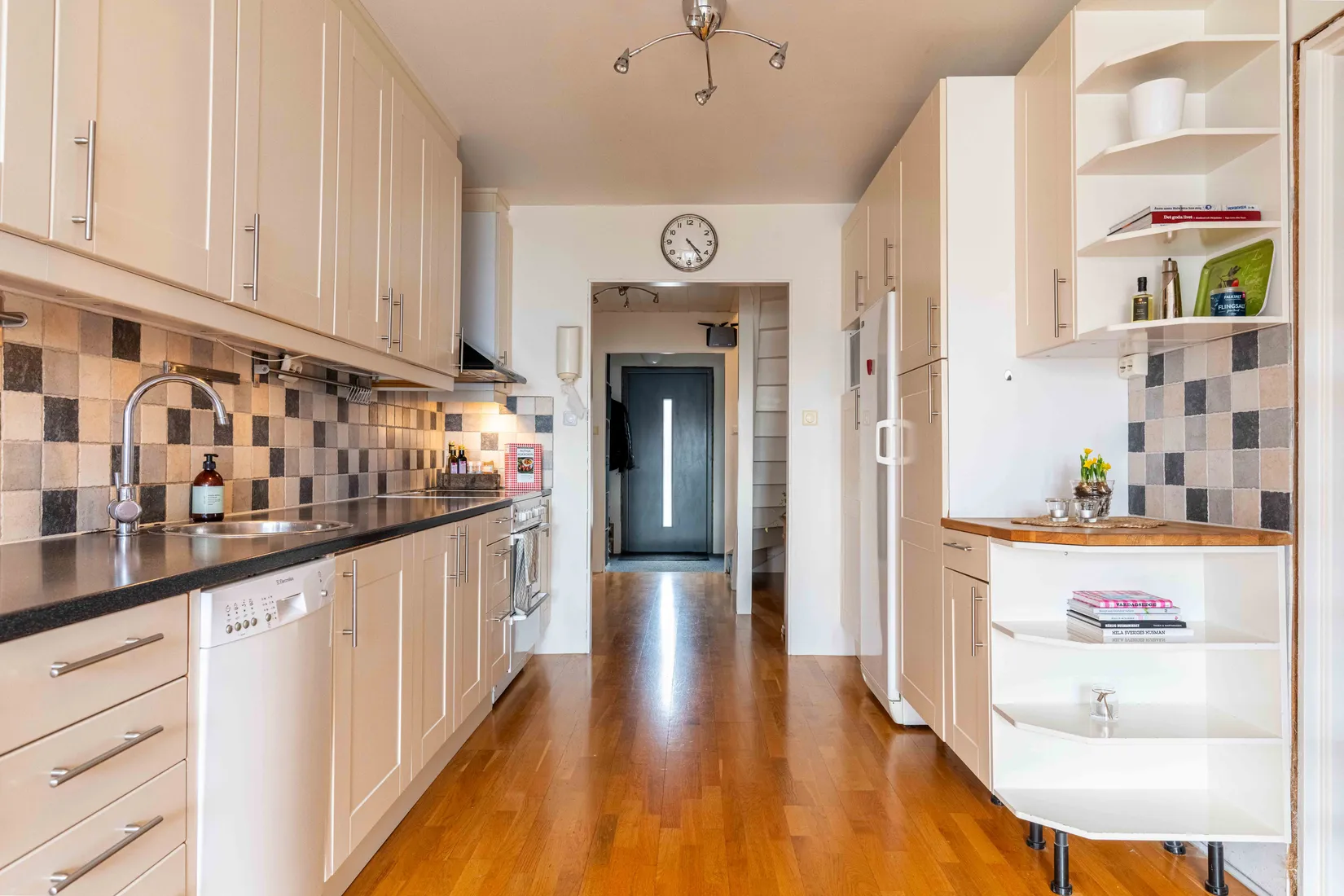 Villa, Radhus, Odlarvägen 6D, Odenslund, Östersund