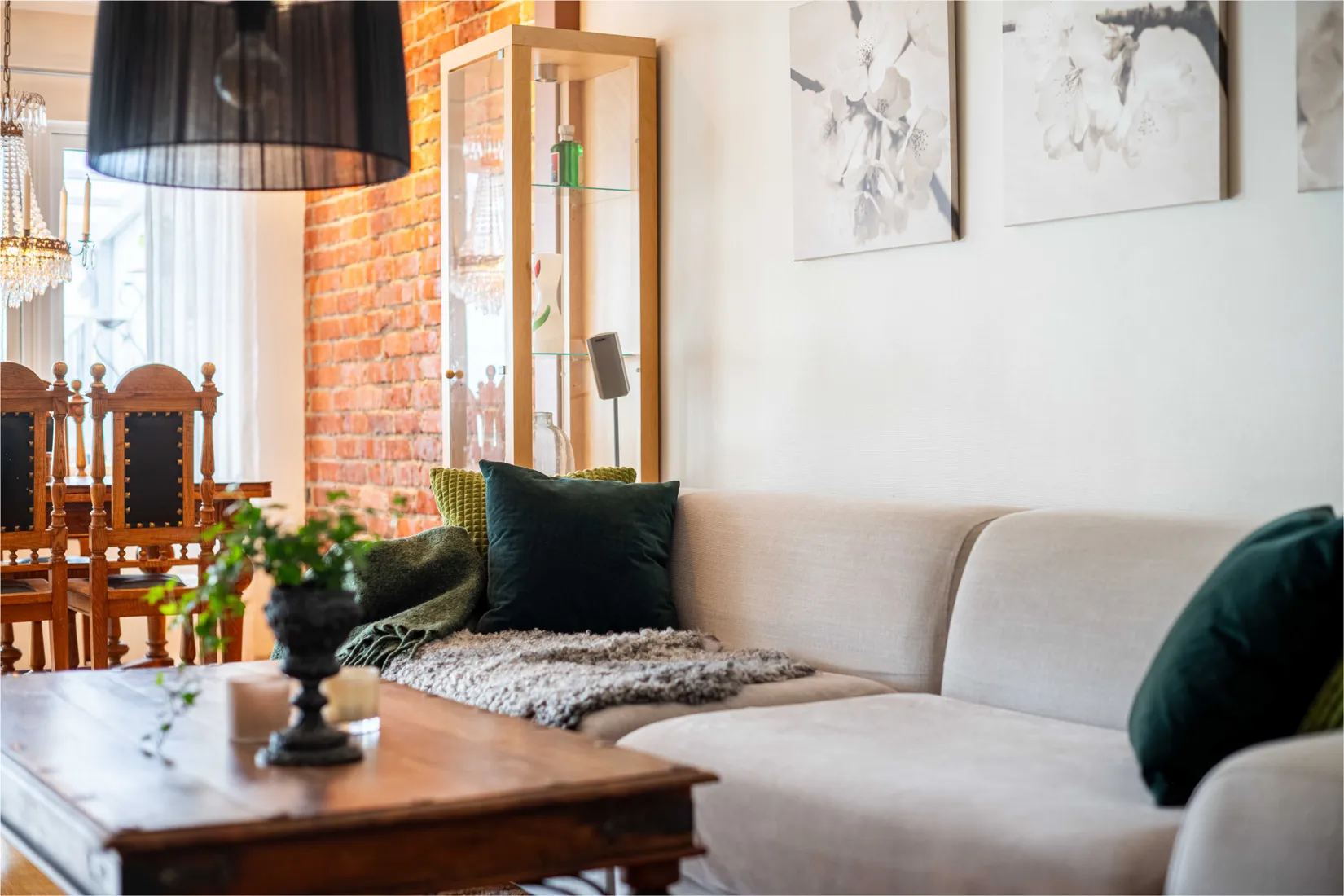 Villa, Radhus, Odlarvägen 6D, Odenslund, Östersund