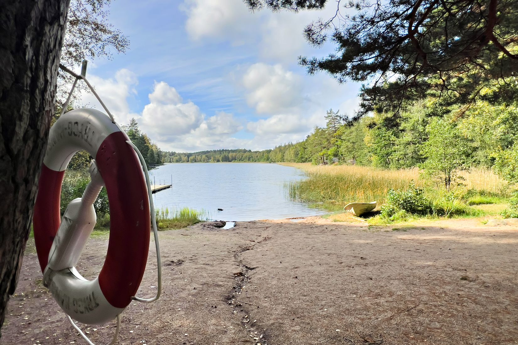 Tomt, Grävlingsstigen 11, Huddinge