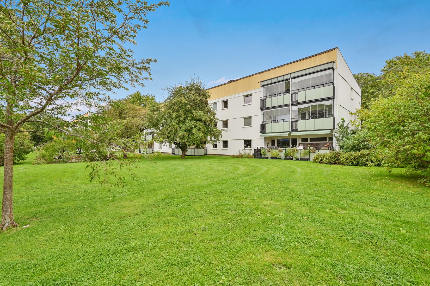 Bostadsrätt, Herrgårdsvägen 97, Centralt, Upplands Väsby