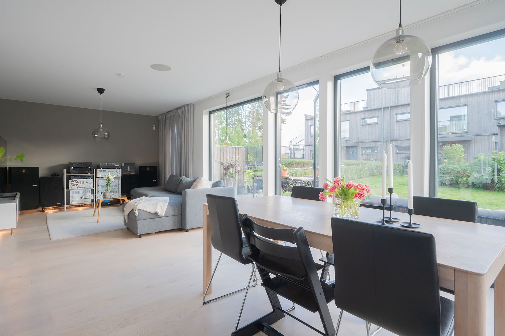 Radhus, Skogskärrsvägen 5H, Högmora, Huddinge