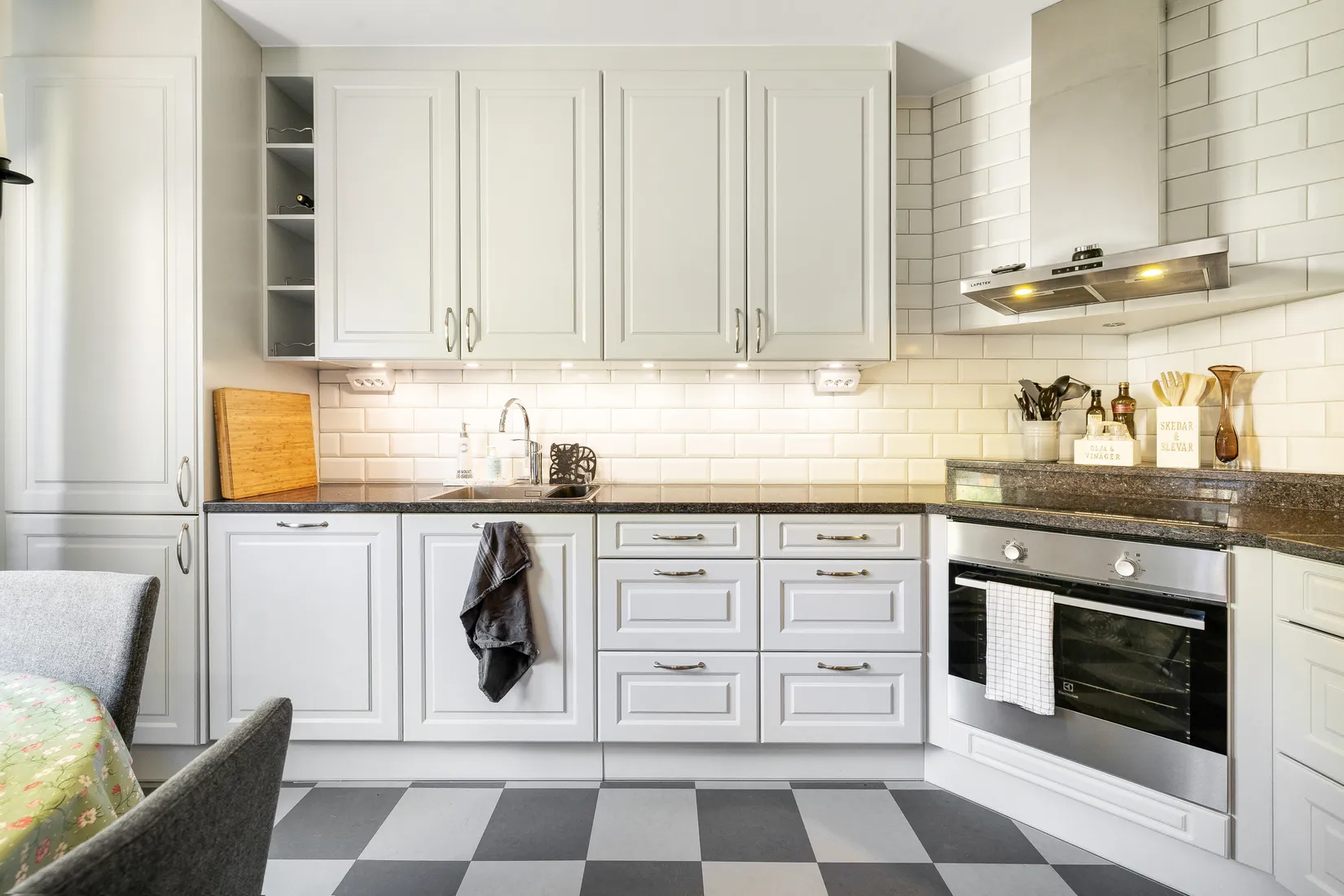 Bostadsrätt, Radhus, Sörgårdsvägen 123, Åkersberga Centralt, Österåker