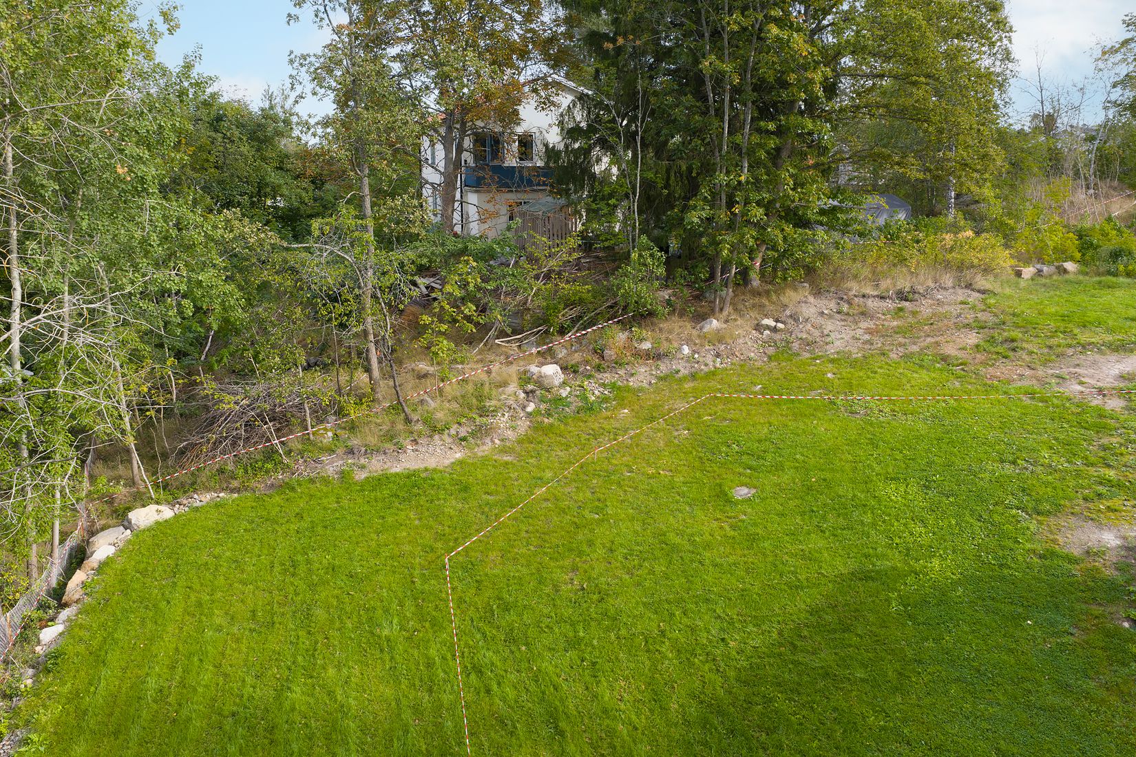 Tomt, Älgskyttevägen 5A, Stuvsta, Huddinge