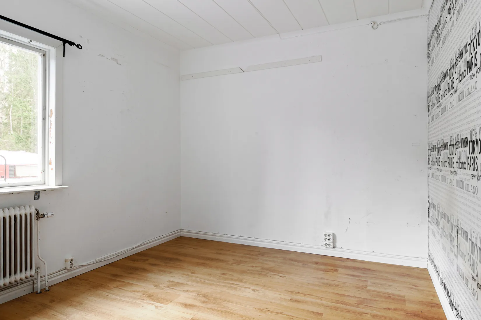 Gård/Skog, Gavelstigen 100, Sandviken