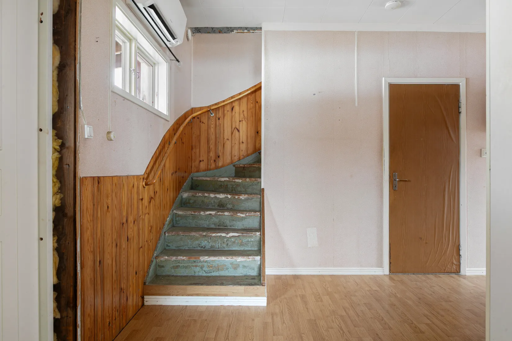 Gård/Skog, Gavelstigen 100, Sandviken