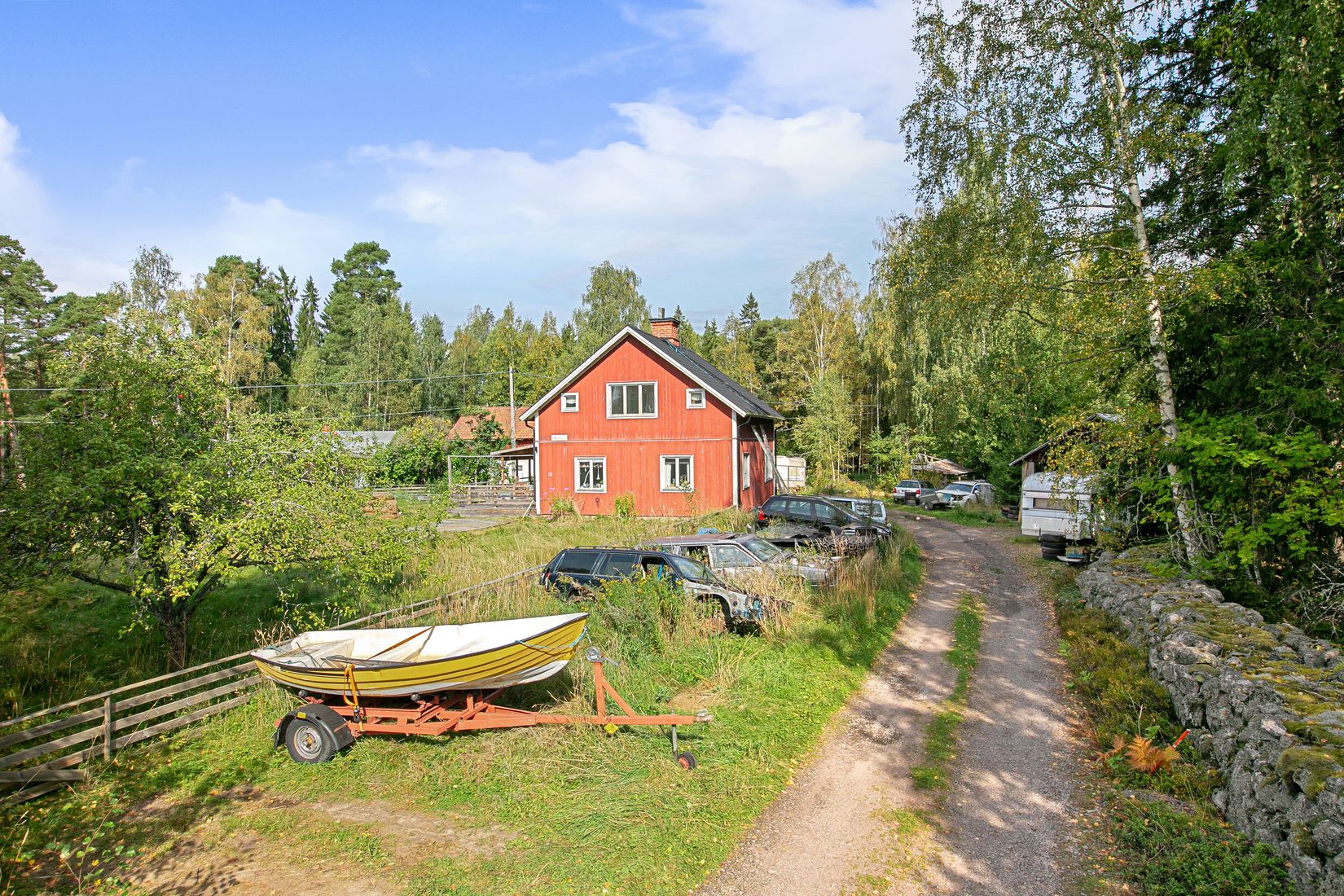 Gård/Skog, Gavelstigen 100, Sandviken