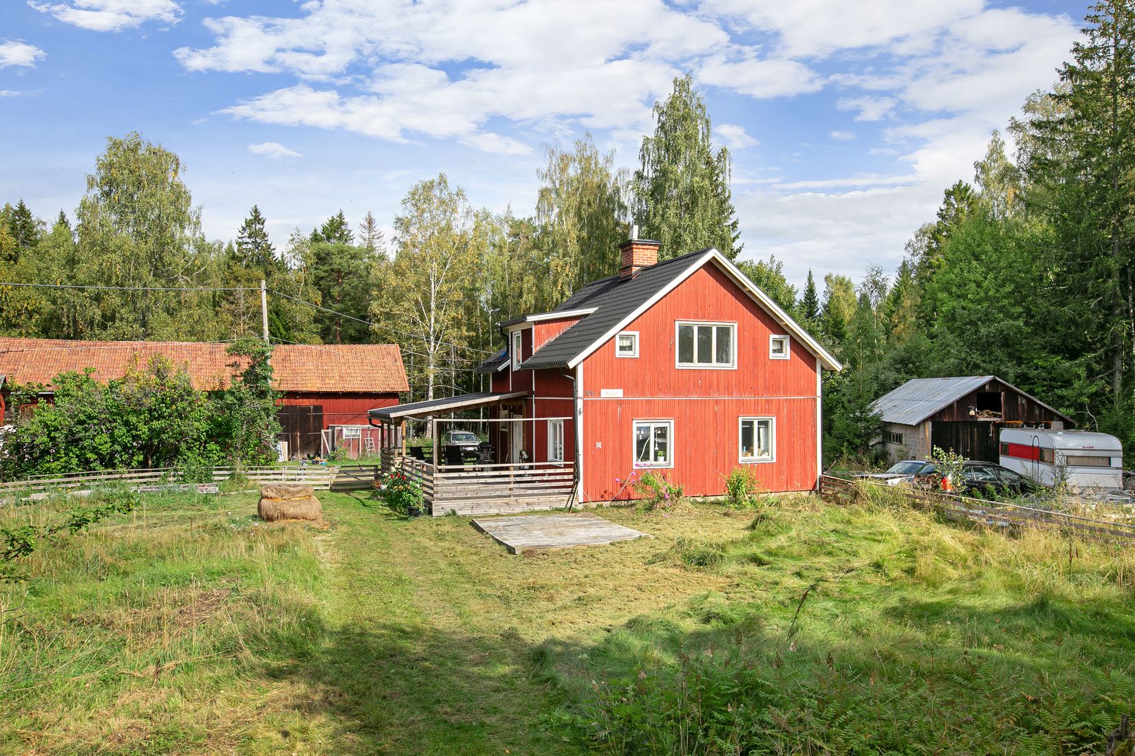 Gård/Skog, Gavelstigen 100, Sandviken