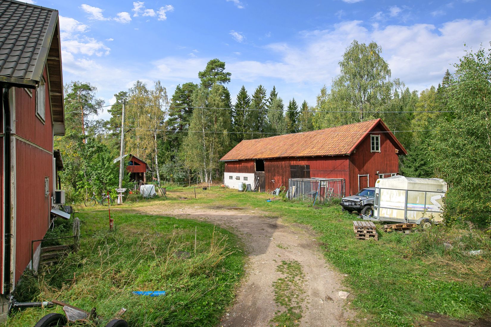 Gård/Skog, Gavelstigen 100, Sandviken