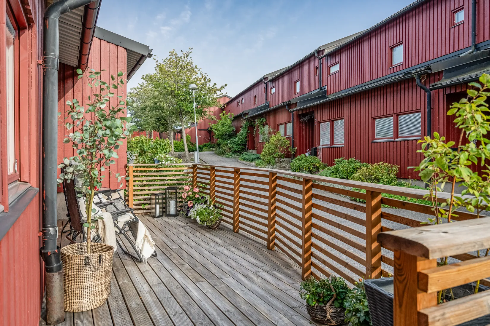 Radhus, Myrstuguvägen 95, Myrstuguberget, Huddinge