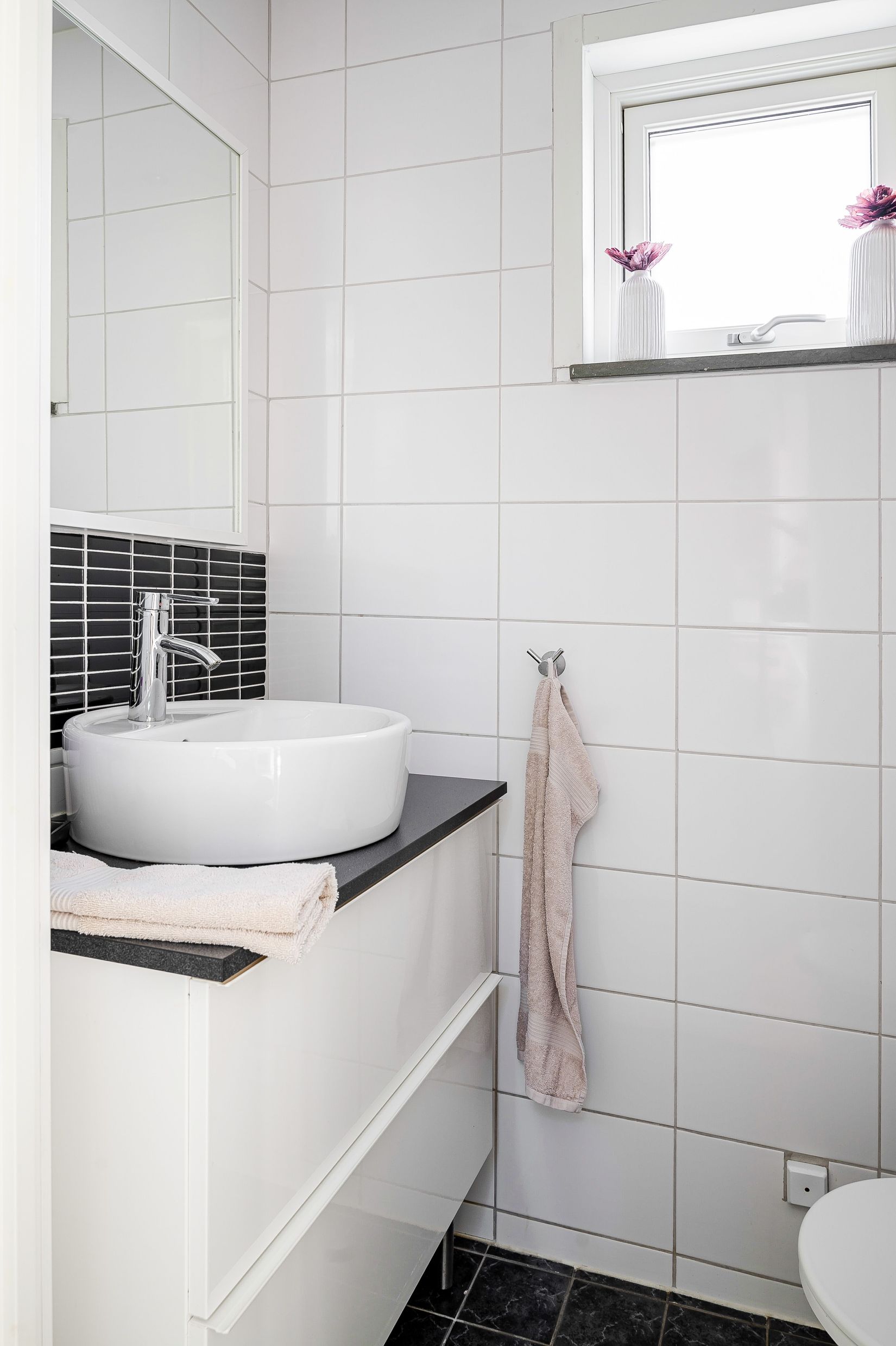 Villa, Radhus, Tenhultsvägen 57, Huskvarna Bråneryd, Jönköping