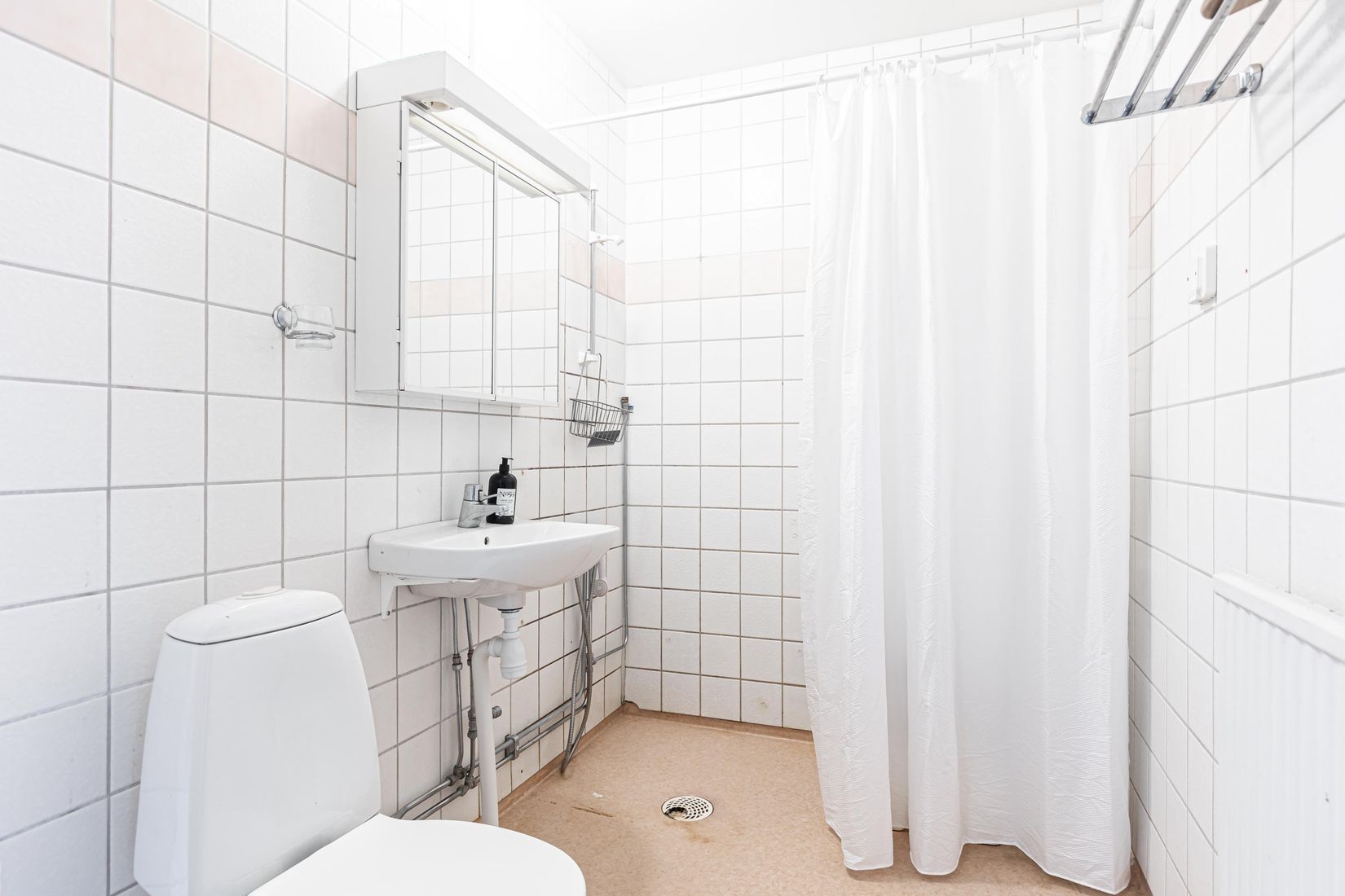 Bostadsrätt, Hummelbäcksgatan 3c, Centralt, Köping