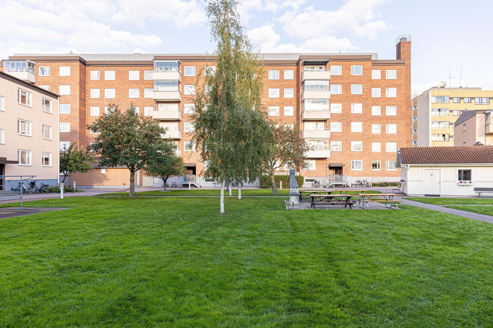 Bostadsrätt, Hummelbäcksgatan 3c, Centralt, Köping