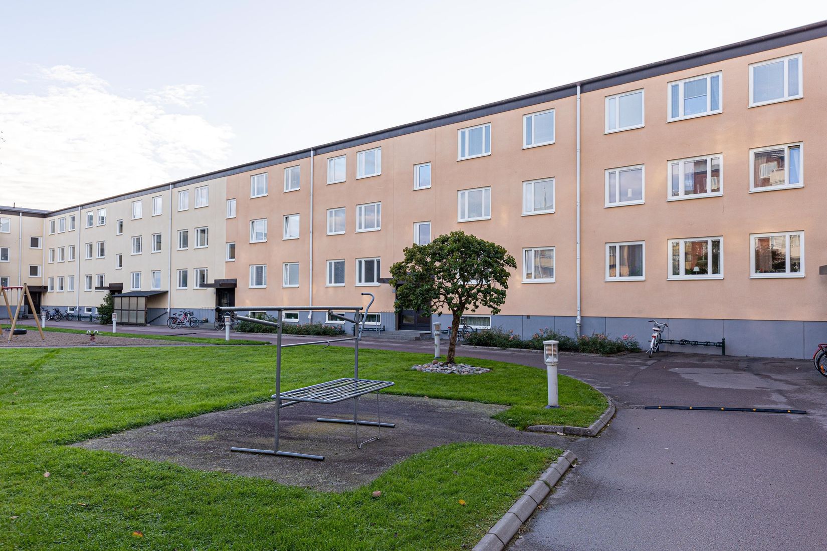 Bostadsrätt, Hummelbäcksgatan 3c, Centralt, Köping