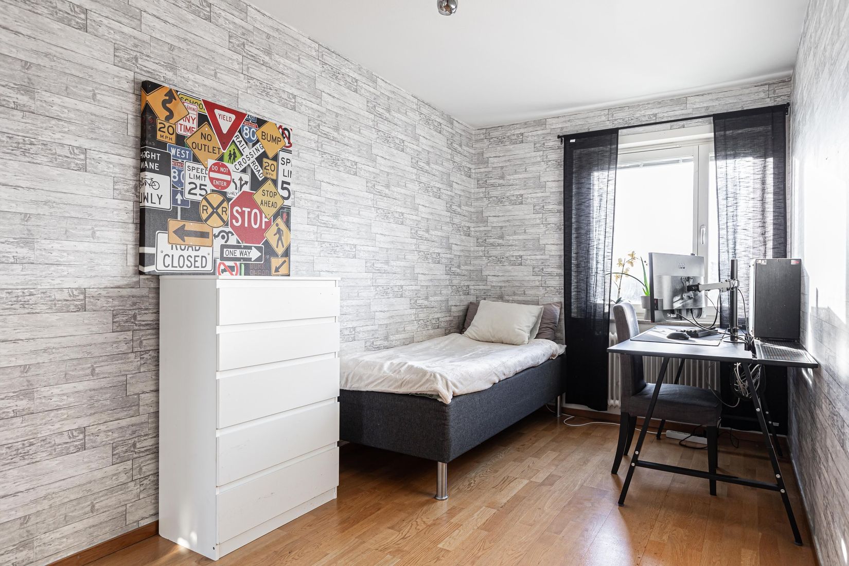 Bostadsrätt, Hummelbäcksgatan 3c, Centralt, Köping