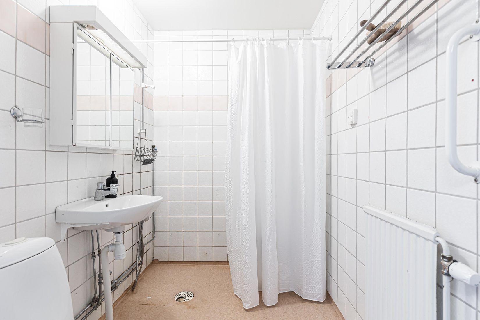 Bostadsrätt, Hummelbäcksgatan 3c, Centralt, Köping